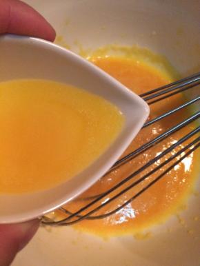 接着加入到蛋糊中