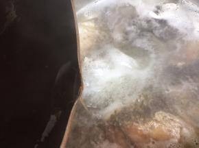 加入适量食用油
