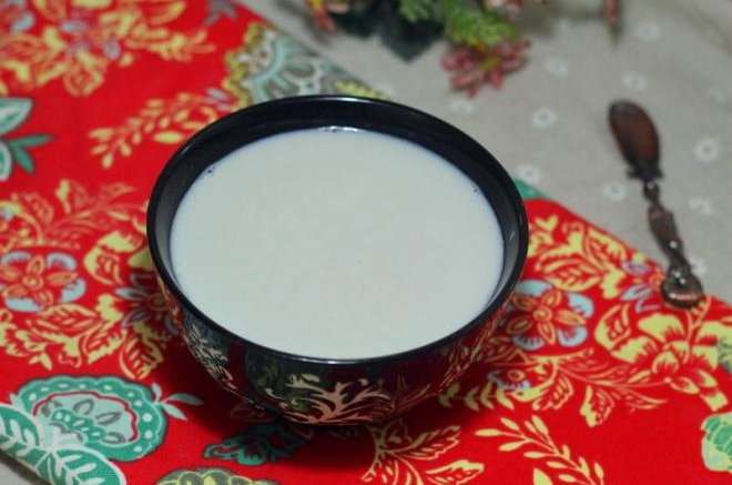 豆腐鲫鱼蘑菇汤