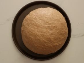 发酵好得面包可直接烘烤。