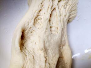 醒好的面如图。