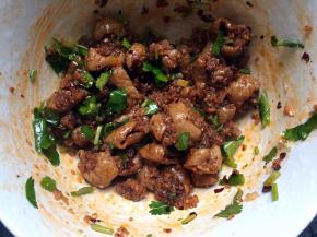 需要多少拌多少。