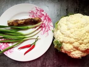 准备材料如图。