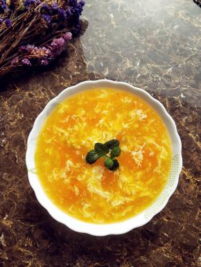 美美滴黄西红柿汤好了