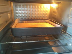 放入预热好的烤箱中层150度20分钟