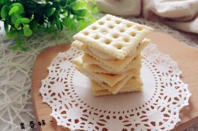 蔓越莓牛扎饼