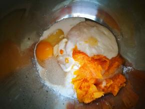 所有材料放入厨师机