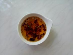 自制的辣椒油。