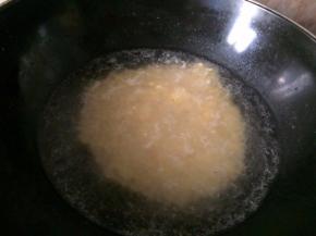 用大火煮沸后转中小火约10分钟左右