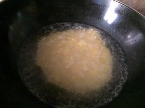 用大火煮沸后转中小火约10分钟左右