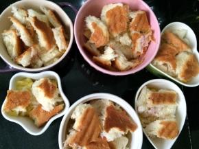 然后加入面包碎