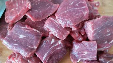 牛肉切大块儿