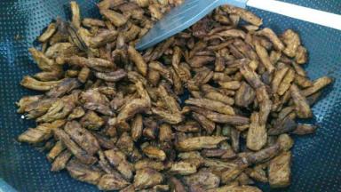 加老抽翻炒均匀