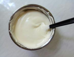 均匀无颗粒的面糊。