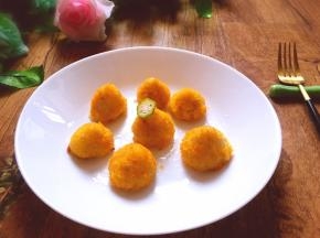 用盘装好，开吃啦。外酥里嫩。