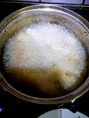 开炸啦，油温7成热入锅