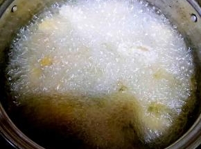 开炸啦，油温7成热入锅