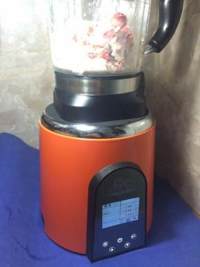 启动破壁机，开启沙冰功能