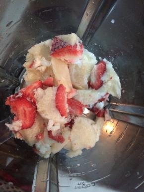 放进破壁机杯子里