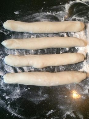 然后搓成长条