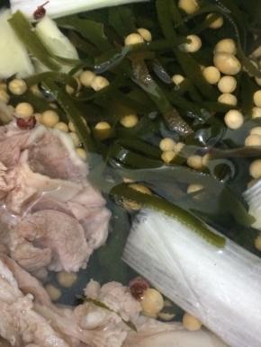 盖上盖子，打到煲汤铛，煲四十五分钟