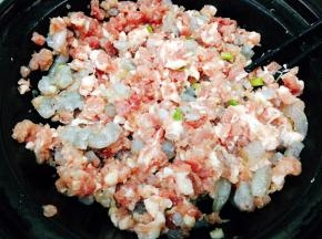 五花肉末加虾仁