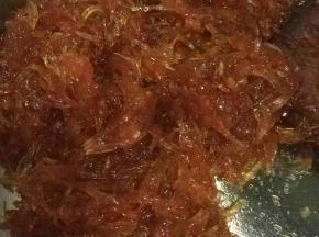 快干时要关小火不停搅拌以防粘锅