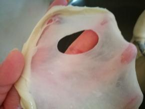 揉到扩展阶段，可以拉出均匀的薄膜