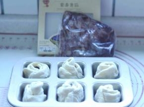 放入学厨模具中
