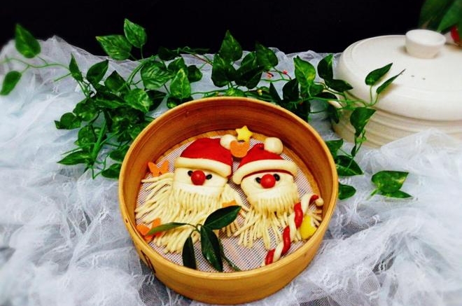 一锅出：圣诞老人馒头+红糖红枣桂圆糯米粥