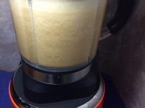 等到机器停止的提示音响后，关闭电源