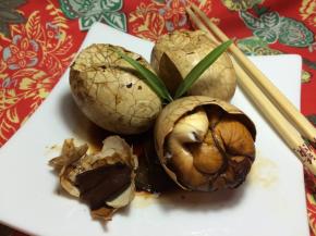 在汤汁里浸泡后更美味