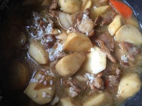 全部放电饭煲加适量水，煮饭键就OK了