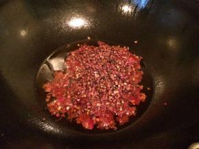 炒的时候加入花椒