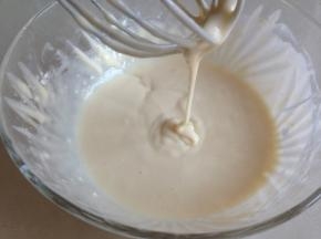 拌成稀糊状