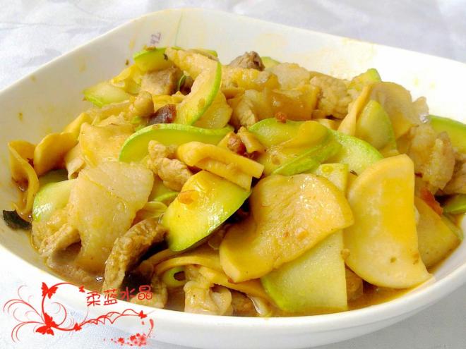 杏鲍菇炒肉