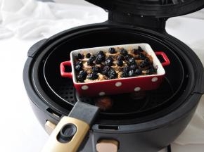 喜欢蓝莓爆浆的可以多烤一会。