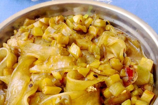 猪肉茄子炖粉条