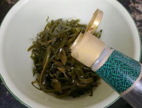 加入生抽。
