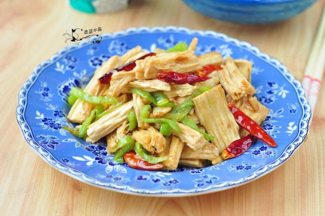 尖椒炒腐竹