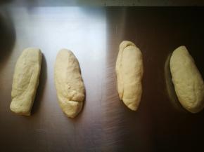 揉成团，平均分成4等份