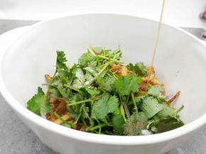 芝麻油淋一勺，