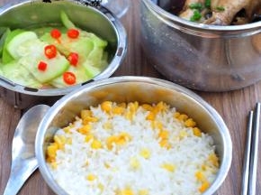 一个人的伙食，看起来是不是蛮丰盛呢？