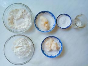 第一横行：水油皮用料。
第二横行：油酥用料。