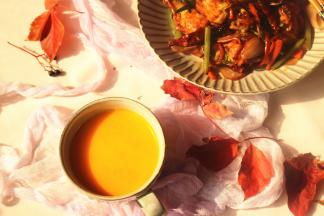 阳光晴好，米糊和鸡翅也很安好。