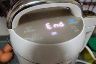 当豆浆机工作结束后，会响起完成提示音；