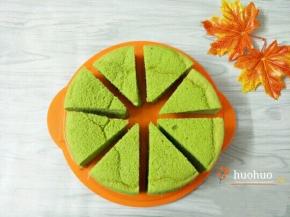 烤好立即取出从高处往下震一下倒扣，放凉之后再脱模