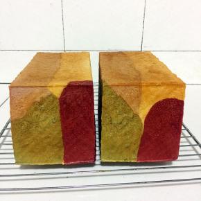 彻底晾凉后就可以切片食用啦！