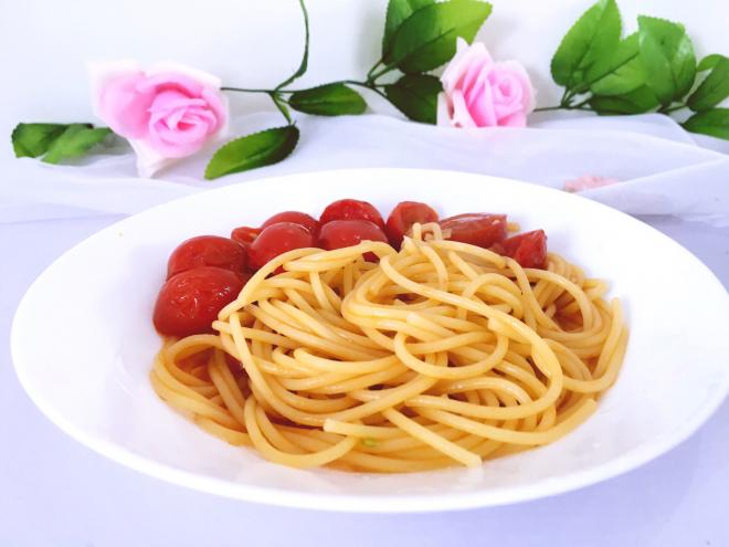 番茄意大利面