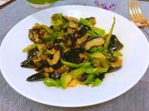 出锅装盘即可食用 很下饭的一道菜